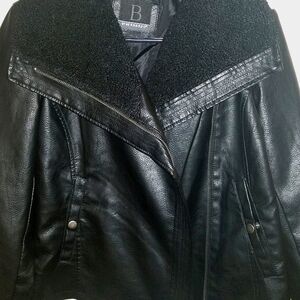 New with tags  BERNARDO JACKET COAT NWT